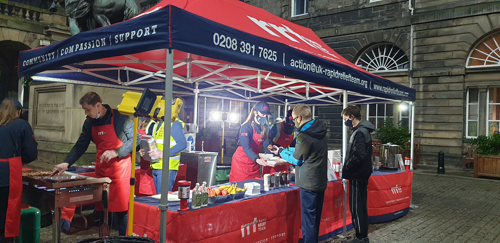 Rapid Relief Team catering for Sleep Out participants in Edinburgh